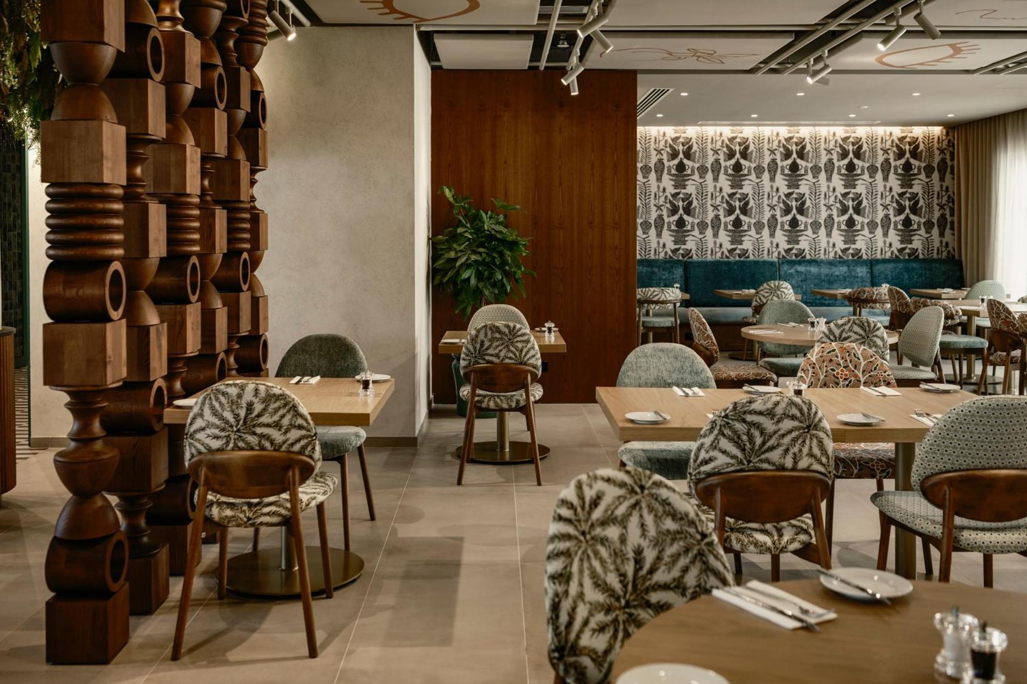 Hyatt Centric Malta Hotel San Ġiljan